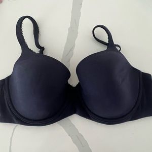 Victoria’s Secret Body by Victoria Demi Bra